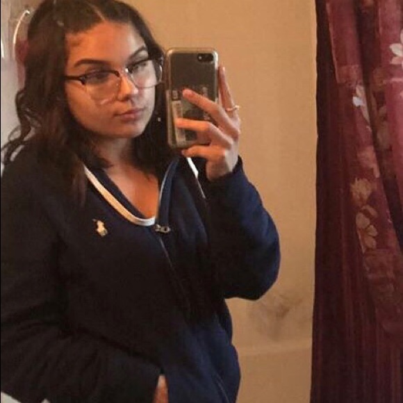 Meet your Posher, Jennifer - Picture 4 of 10